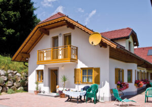 Liegestuhl auf Terrasse und mit Alu Design Lombardei Balkon